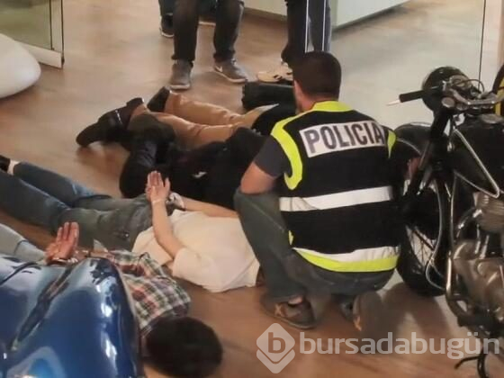 Ülkenin en büyük çetesi çökertildi!