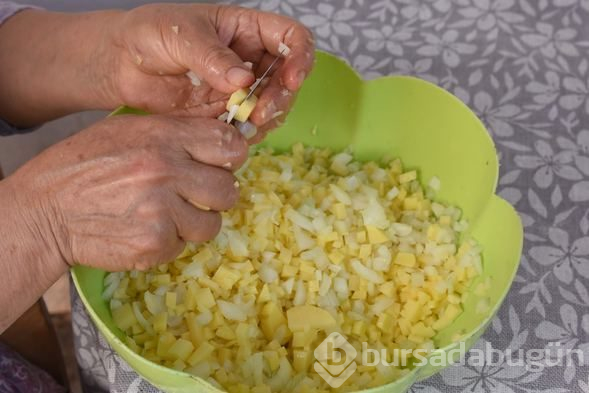 Tadan, yemek için bir daha geliyor