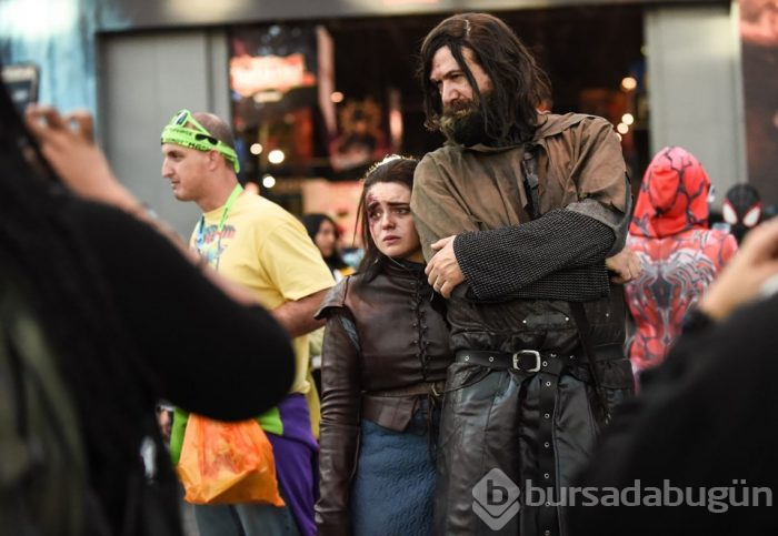 Comic Con'a katılanlar, kostüm ve makyajlarıyla dikkat çekti