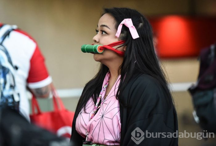 Comic Con'a katılanlar, kostüm ve makyajlarıyla dikkat çekti
