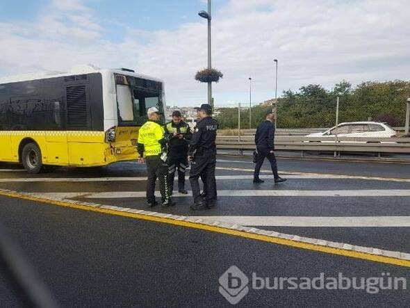 İki metrobüs kafa kafaya çarpıştı!