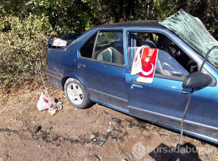 Manisa'da süt tankeri otomobil ile çarpıştı!