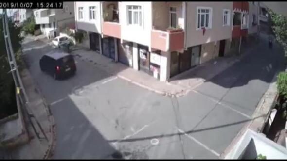 Köpeği ezdi, hiçbir şey olmamış gibi yoluna devam etti