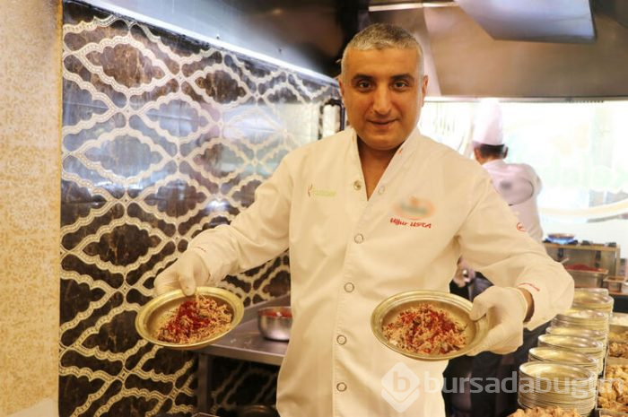 Kahvaltıda yemek için erkenden yollara düşüyorlar