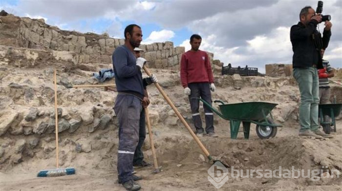 Seramik parçaları bulundu
