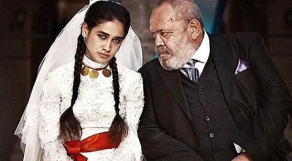Oyuncu Meltem Miraloğlu, evlendi!