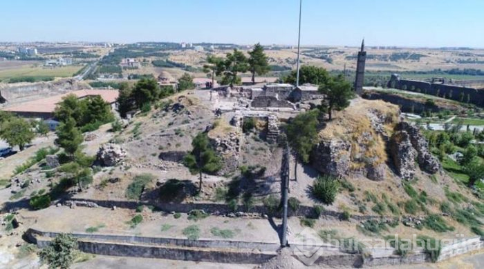 Amida Höyük'te yerleşim 8 bin yıl önce başladı!
