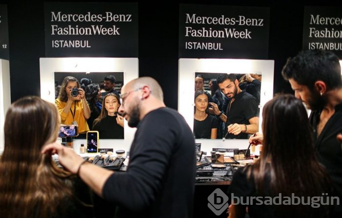 Mercedes-Benz Fashion Week İstanbul 2019'da podyum arkası