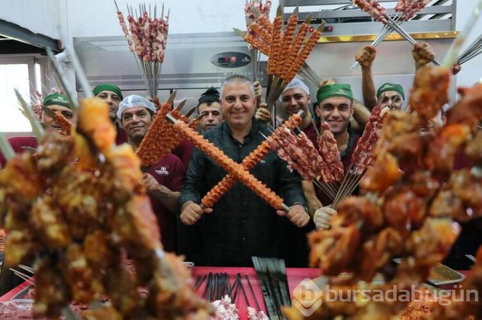 3 günde 30 ton et tüketildi