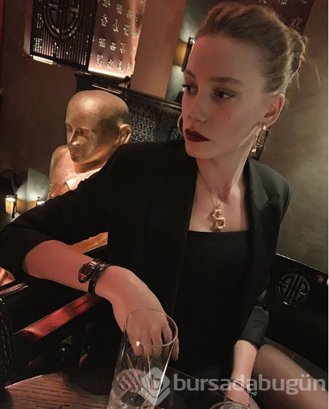 Serenay Sarıkaya hayranlarına kötü haberi verdi!
