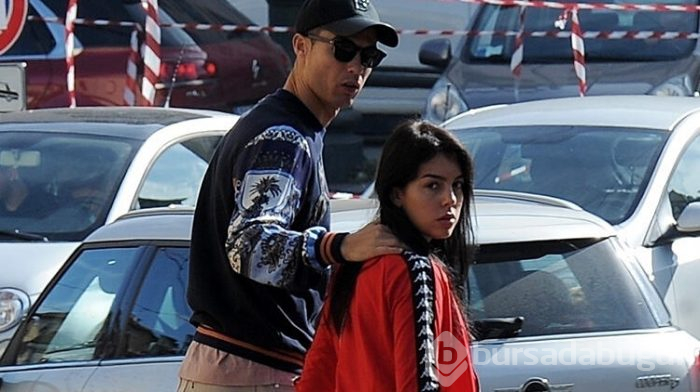 Cristiano Ronaldo ve Georgina'yı böyle yakaladılar!