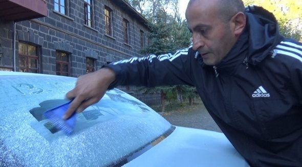 Hava sıcaklığının eksi 7 dereceye düştü!