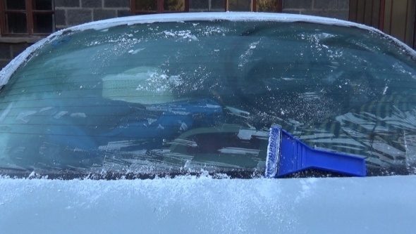 Hava sıcaklığının eksi 7 dereceye düştü!