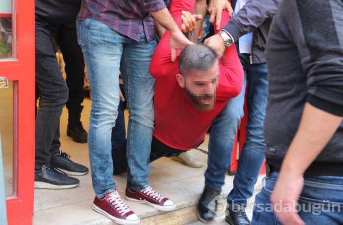 İstanbul Fatih'te kendini marketin tuvaletine kilitledi!