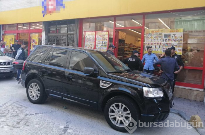 İstanbul Fatih'te kendini marketin tuvaletine kilitledi!