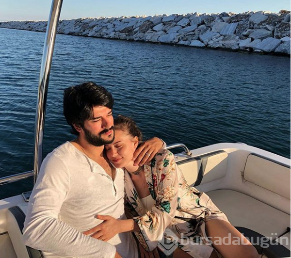 Fahriye Evcen, oğlu Karan ile beraber Burak Özçivit'i Kuruluş Osman'ın setinde ziyaret etti