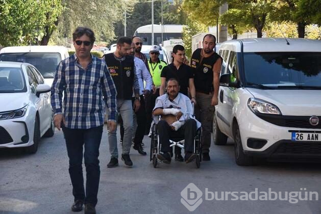 Eski eşine satırla saldıran cani adliyede!