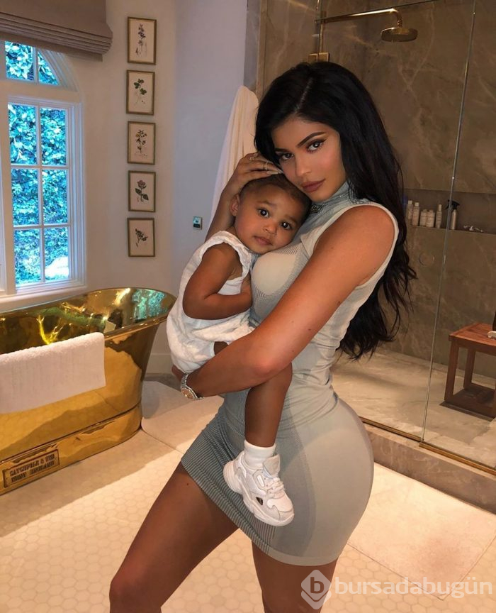 Kylie Jenner tekrar çocuk sahibi olmak istiyor!