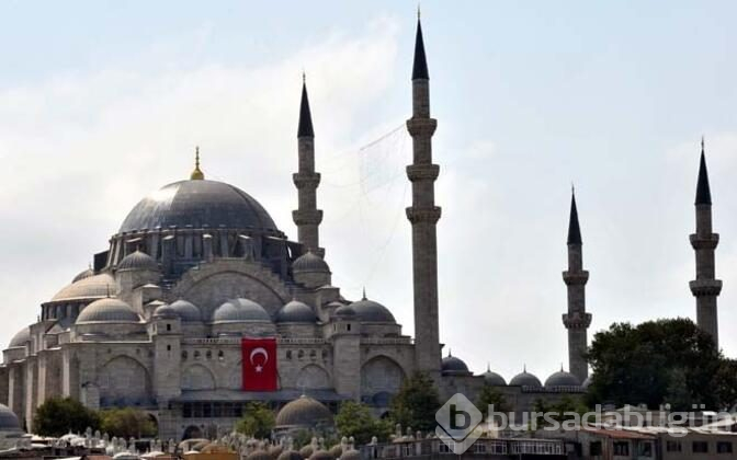 Gücün simgesi Süleymaniye Camii