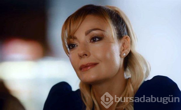 Özge Özder sosyal medyada