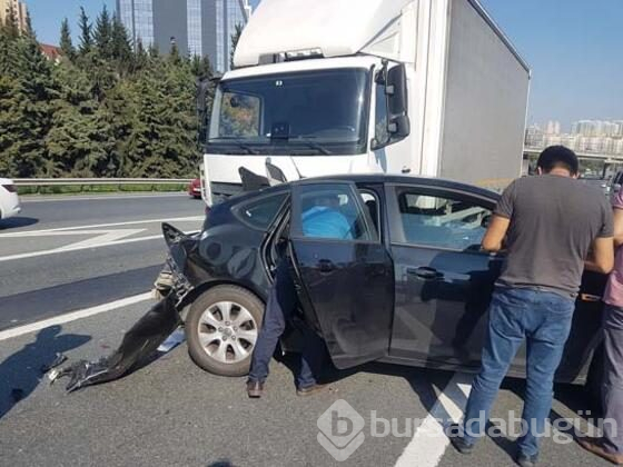 TEM'de feci kaza!