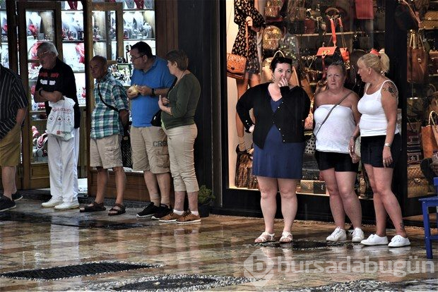 Turizm cennetinde k&acirc;bus: 5 yıldızlı otelleri su bastı!