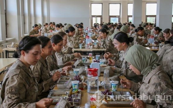 Jandarma Kadın Astsubaylar 'Barış Pınarı'nda görev almak için hazırlar!