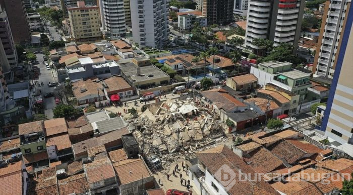 Brezilya'da 7 katlı bina çöktü!