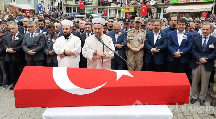 Münbiç şehidinin yakınlarına Kürtçe ağıtlar yaktılar