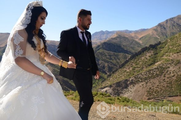 Aşiret düğününde geline 1 kilo altın ve daha fazlası!