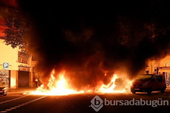 Trafik lambaları eridi!
