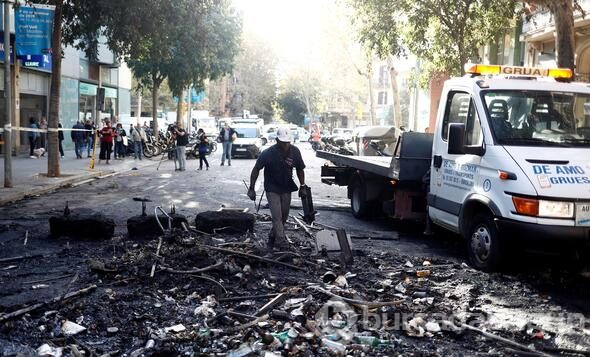 Trafik lambaları eridi!