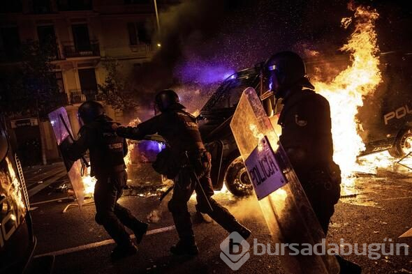 Trafik lambaları eridi!