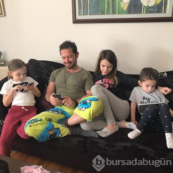 Ozan Doğulu kızları ve sevgilisiyle alışverişte!