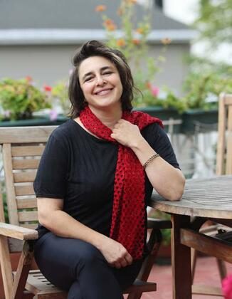 Esra Dermancıoğlu: "Patates kızartması selülit yapmaz"