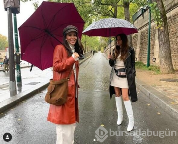 Kız kıza tatil! Başak ile Tanem Paris'te