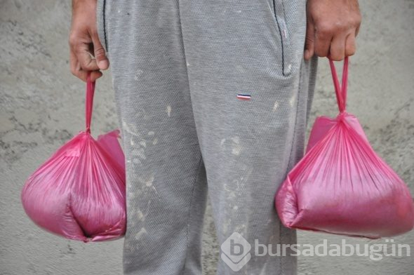 Poşetlere doldurdu!