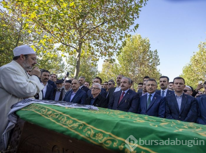 Nuri Pakdil son yolculuğuna uğurlandı