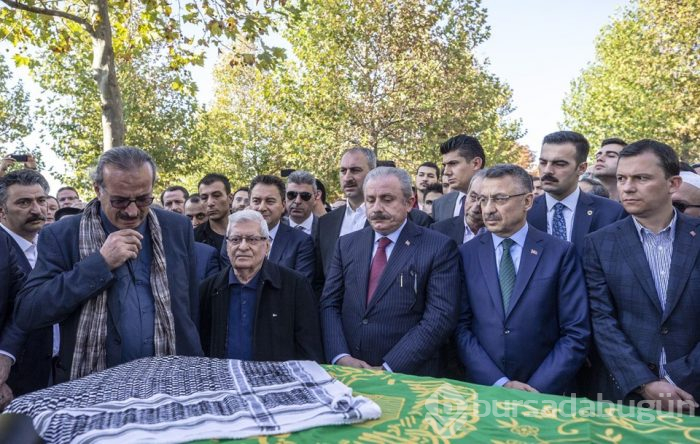 Nuri Pakdil son yolculuğuna uğurlandı