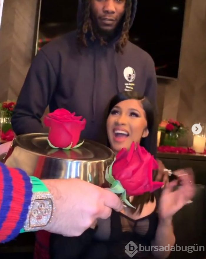 Rap yıldızı Cardi B'ye, sevgilisinden dudak uçuklatan hediye!