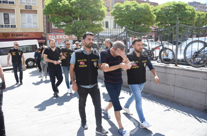 Sarar ailesini soyanlar için istenen ceza belli oldu