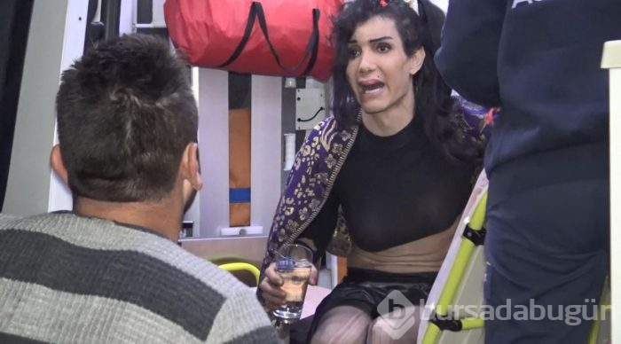 Bursa'da düşen mum evini yaktı!
