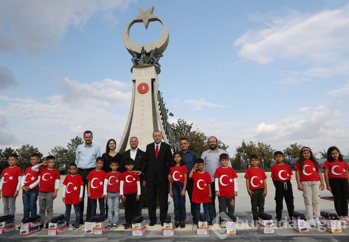 Cumhurbaşkanı Recep Tayyip Erdoğan öğrencileri ağırladı!