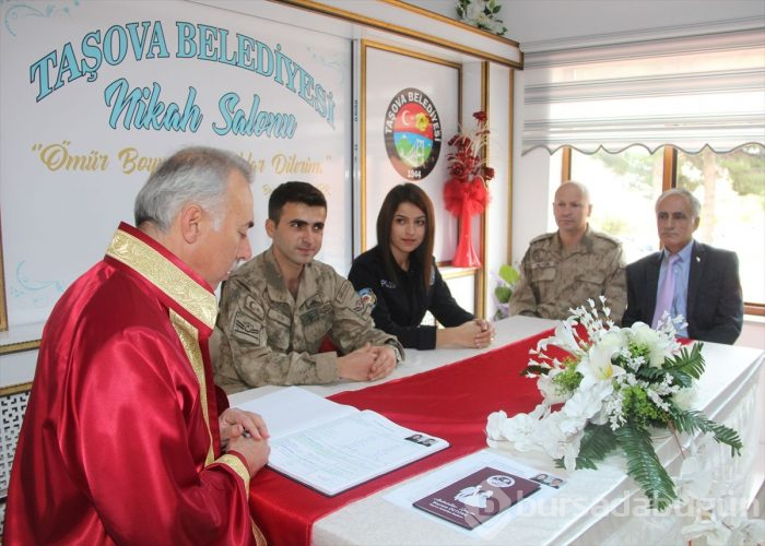 Barış Pınarı Harekatı'na nikah masasına destek
