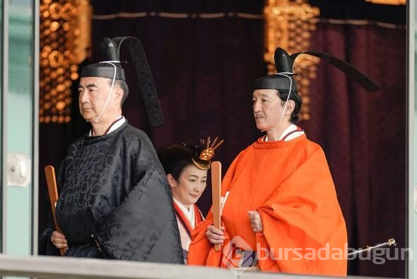 Naruhito, törenle "kasımpatı" tahtına çıktı.
