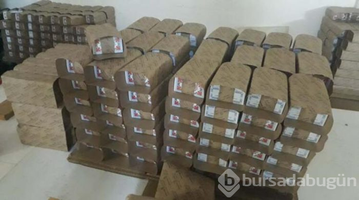 83 Milyon adet sahte sigara kağıdı ele geçirdi