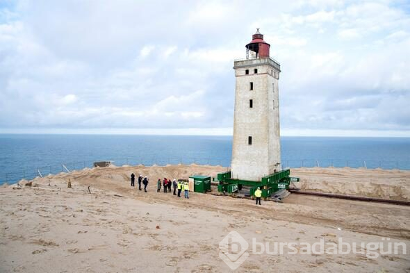 Danimarka'da 120 yıllık deniz feneri karadan yürütülüyor