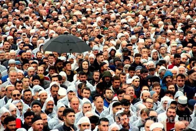 Cenazede izdiham!