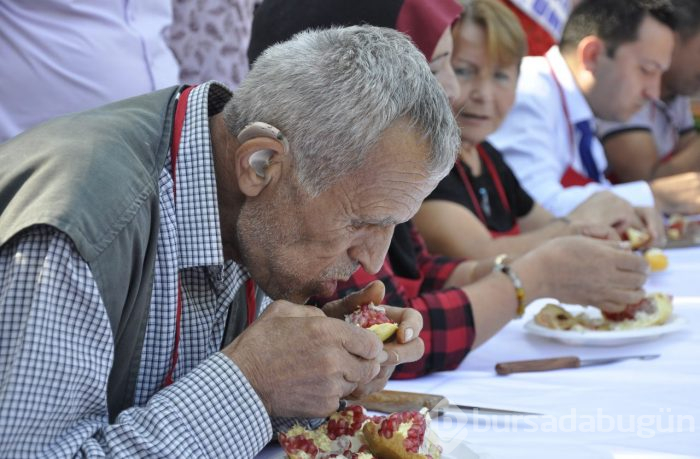 Amaç narın tanelerini dökmeden yemek