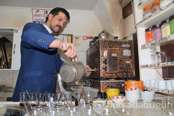 Herkes onu memur zannediyor!